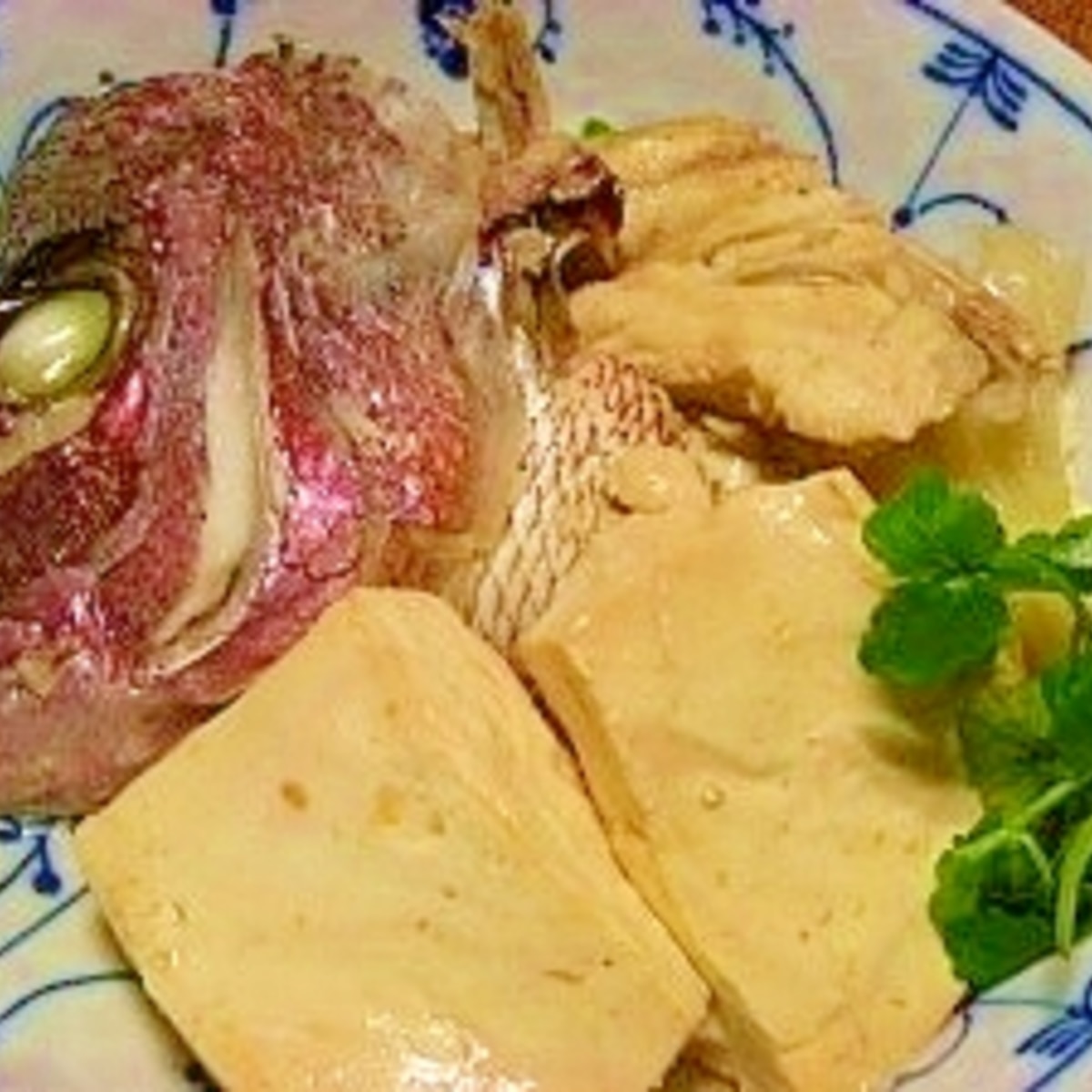 鯛のアラと豆腐の煮物 レシピ 作り方 By ブルーボリジ 楽天レシピ 鯛のアラと豆腐の煮物 レシピ 作り方 By ブルーボリジ 楽天レシピ